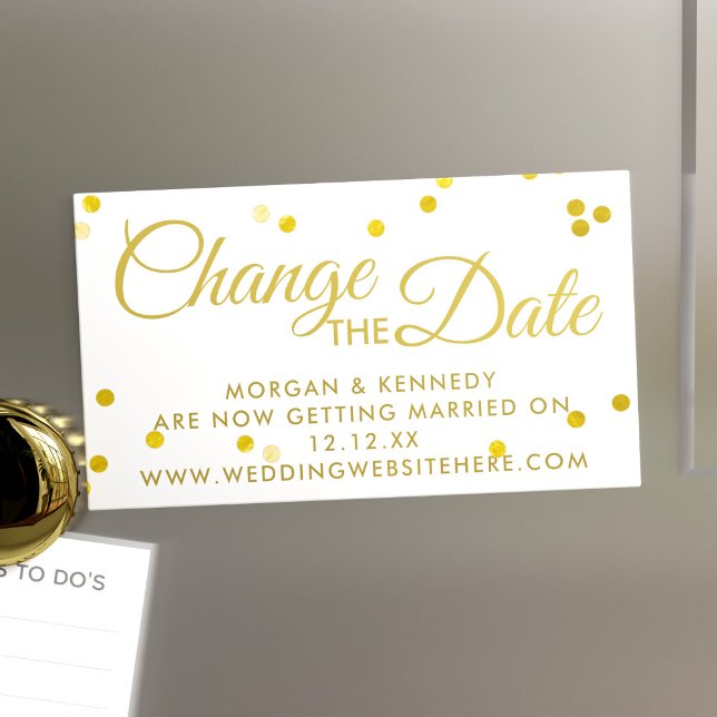 Modifier la date Blanc Gold Confetti Cartes magnét (Change or Save your wedding date with these white and gold magnetic business cards)