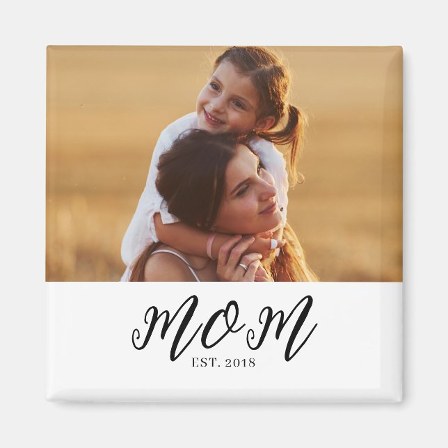 Mom Established Photo Gift Magnet (Devant)