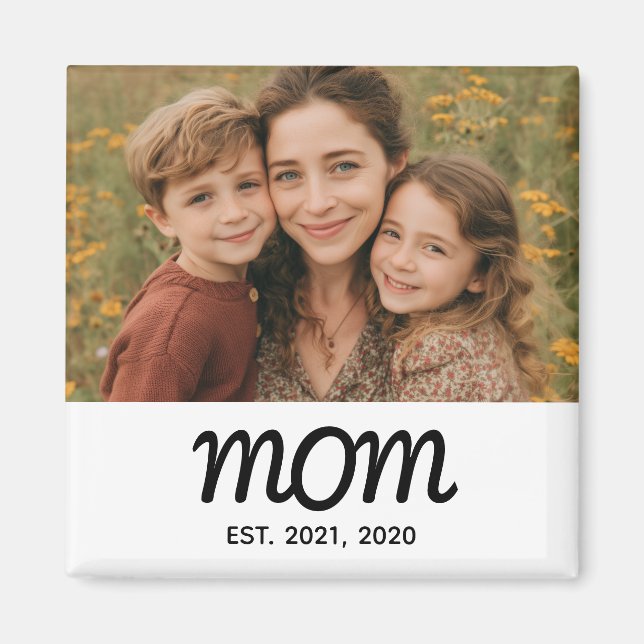 Mom Established Photo Gift Magnet (Devant)
