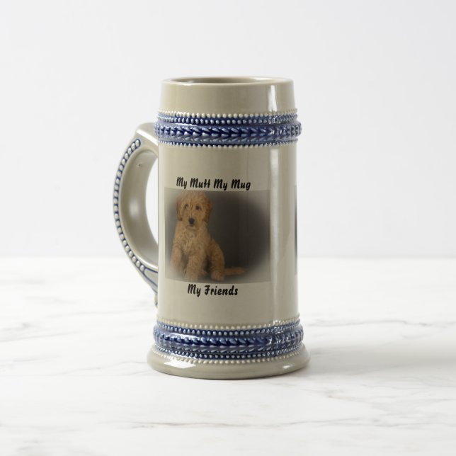 Mon clébard ma tasse mes amis. (Devant gauche)