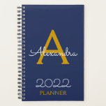 Monogramme bleu de la Marine 2022<br><div class="desc">2022 Gold et Navy Blue Monogram Nom et Initiale Spiral Carnet Planner. Cela rend le cadeau parfait pour 16 ans,  mariage,  douche nuptiale,  anniversaire,  baby shower ou bachelorette pour quelqu'un qui aime le luxe glam et les styles chic.</div>