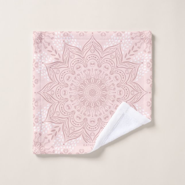 Monogramme Boho Elégant rose rose pâle Mandala (Gant de toilette)