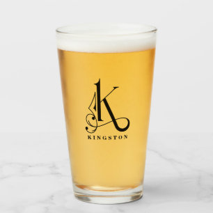Monogramme classique K initial avec verre de nom d