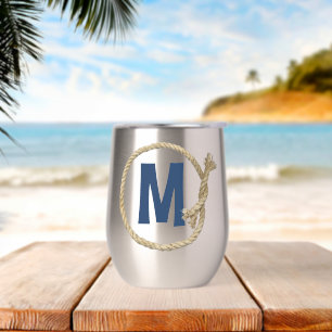 Monogramme dans le cadre de corde