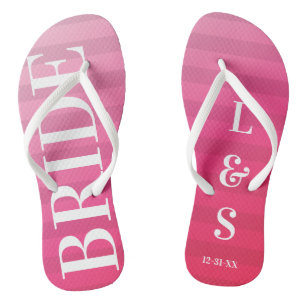Monogramme de mariée rose en bandes Pair de tongs