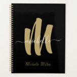 monogramme d'or noir moderne nom commercial initia<br><div class="desc">Élégant Monogramme initial en blanc,  or et noir. Personnalisez votre initiale et votre nom. Cela peut être pour la maison,  le bureau,  le travail professionnel ou l'école.</div>
