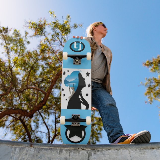 Monogramme Girly Skateboard avec étoiles (Extérieur 1)