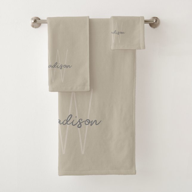 Monogramme Minimaliste Moderne Beige Nom Script (En situation)