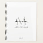 Monogramme minimaliste noir et blanc Nom moderne<br><div class="desc">Ce design simple,  élégant,  élégant,  noir et blanc présente votre nom personnalisé et monogramme dans une topographie tendance et élégante. Cet article peut être et un excellent cadeau pour vous,  votre famille et vos amis.</div>
