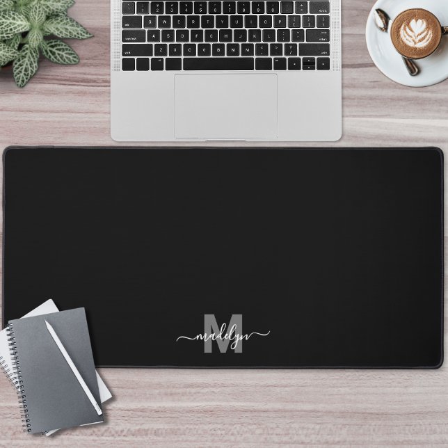 Monogramme noir minimaliste moderne (Modern Minimalist Black Monogram Name Desk Mat)