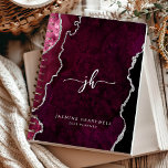 Monogramme personnalisé Agate Bourgeois Argent 202<br><div class="desc">Cet élégant planner 2025 présente un design d'agate en aquarelle rouge bourgeoise rehaussé de faux strass argentés. Personnalisez-le avec ses initiales monogrammées dans une écriture tendance en gris argenté, ainsi que son nom et l'année en police sans serif.</div>