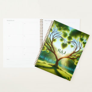 Monogramme romantique en couple d'arbre