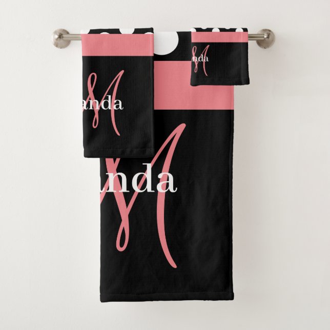 Monogramme rose Noir Blanc Polka Dot Serviette de  (En situation)