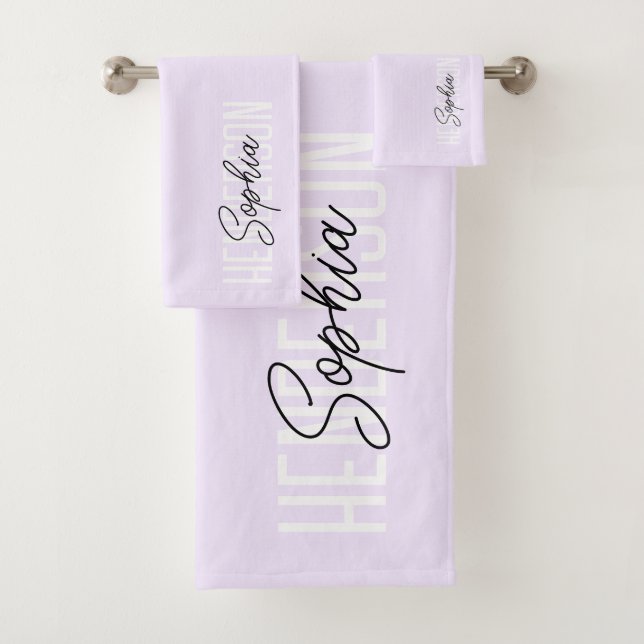 Monogramme Signature Pastel Purple (En situation)