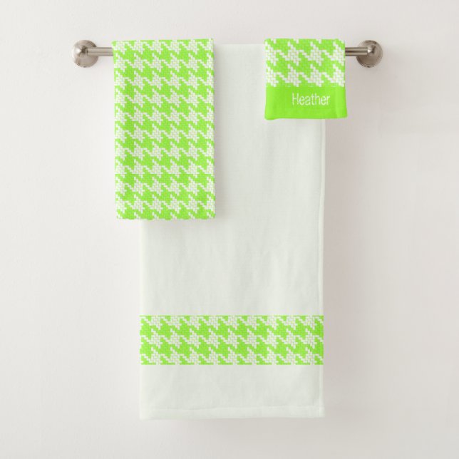 Monogramme vert et blanc à carreaux (En situation)