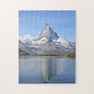 Montagne de Matterhorn de puzzle et lac, Suisse