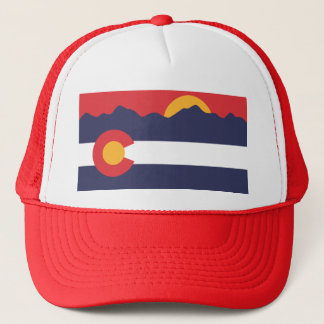 Montagnes du Colorado et casquette de drapeau