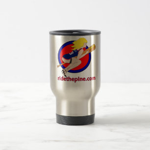 Montez la tasse de voyage de pin