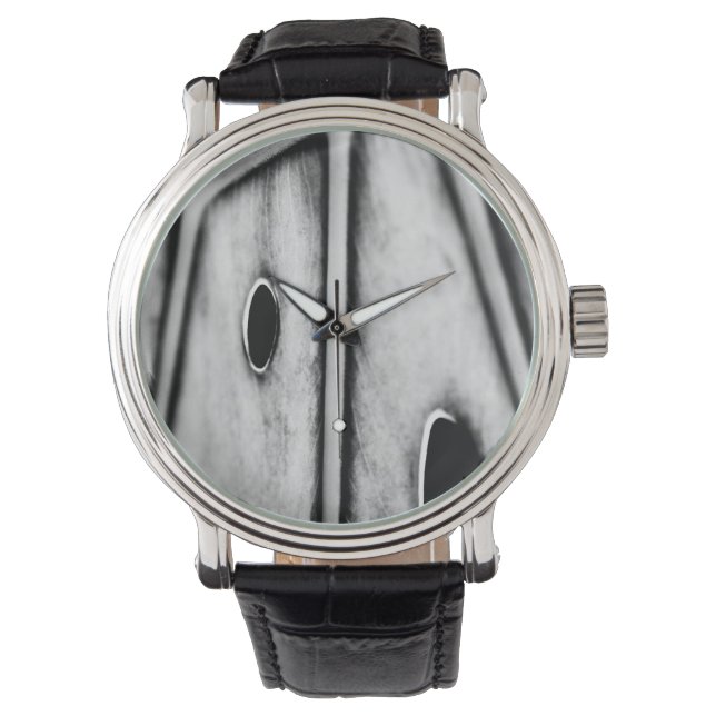 MONTRE (2 (devant)