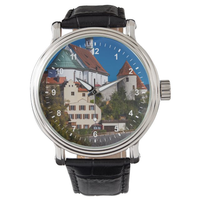 Montre Abby au bord de la rivière Lech (devant)