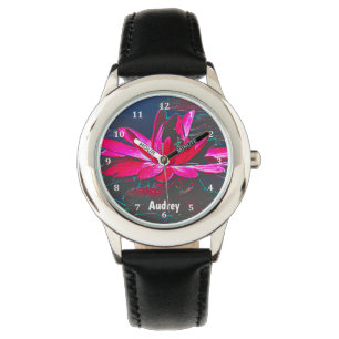 Montre avec Nénuphar rose chaud