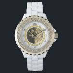 Montre Bague de Mariage de diamants avec photo en blanc<br><div class="desc">Cette élégante montre personnalisée a un look bague en diamant mariage. La bande d'or forme un cercle avec des numéros d'horloge argent autour de l'extérieur, le "12" remplacé par l'image d'un diamant. Tout se distingue audacieusement sur un arrière - plan blanc (voir les variations de couleur sous "Mariages" dans notre...</div>
