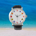 Montre Balises de voile couleur marine pour marins<br><div class="desc">Affiche les drapeaux nautiques pour les numéros de la montre visage. Les drapeaux sont utilisés pour la communication sur l'eau. Pour les marins,  les plaisanciers et les amateurs de nautisme. Cool. Fait un beau cadeau.</div>