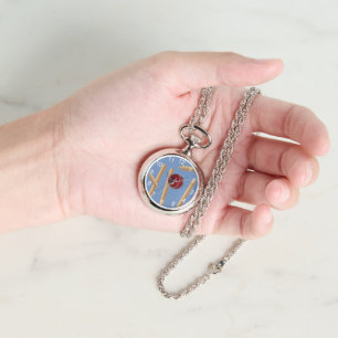 Montre Balle de cricket fracassant les piquets de cricket