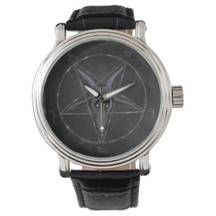 Montre Baphomet en pierre grise