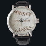 Montre Baseball Vintage personnalisé<br><div class="desc">Une photo d'un baseball usé fournit l'arrière - plan pour cette montre personnalisée,  avec un nom personnalisable en police en détresse à l'ombre de brun rougeâtre qui correspond à la couture. Idéal pour les amateurs de baseball ou de sport sur votre liste de cadeaux.</div>