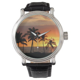 Montre Beau coucher de soleil à la plage