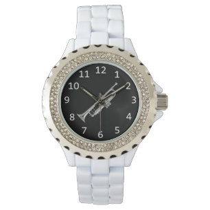 Montre Blanc avec la trompette argentée