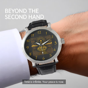 Montre Bouddha élégant entouré de vagues et de montagnes