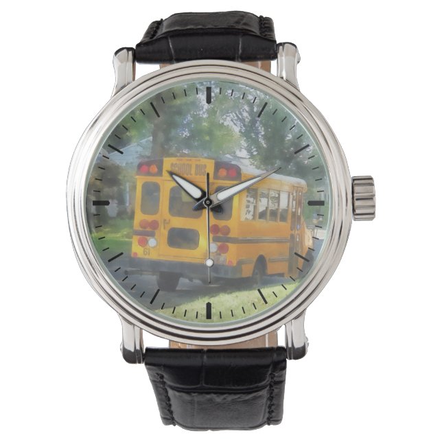 Montre Bus scolaire garé (devant)