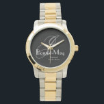 Montre Cadeau Élégant pour Demoiselle d'Honneur avec Mono<br><div class="desc">Un symbole intemporel d'appréciation, cette montre deux tons argent et or présente un monogramme gris classique sur un fond charbon profond. Les détails raffinés en écriture blanche ajoutent une touche de grâce, assurant que cette belle montre serve à la fois de cadeau fonctionnel et de memento élégant de votre jour...</div>
