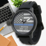 Montre Cadeau en Ligne Bleue Mince - Drapeau Américain -<br><div class="desc">Ligne Bleue Mince Police Watch - Drapeau américain dans les couleurs du drapeau de police,  dessin en détresse . Joli cadeau à votre policier préféré. Personnalisez avec le nom. DROIT D'AUTEUR © 2020 Judy Burrows,  Black Dog Art - Tous droits réservés.</div>