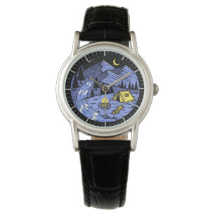Montre Camping en tente de montagne sous les étoiles