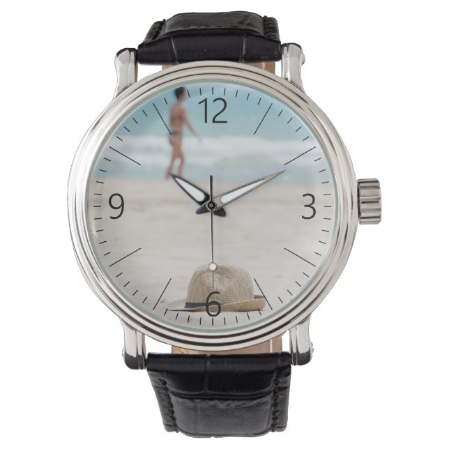Montre Casquette sur la plage (devant)