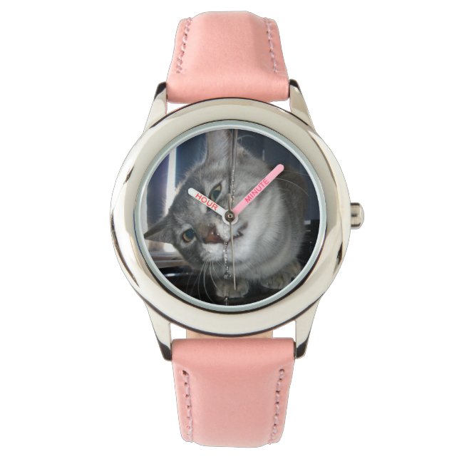 Montre Cat Hait La Face D'Eau Sur, (devant)