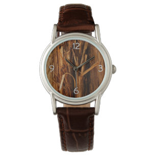 Montre Cèdre texturé en écorce de bois