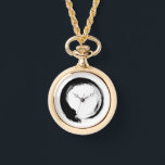 Montre Cercle Zen Enso<br><div class="desc">Zen Spirit & Enso,  Zen Circles. Enso est un mot japonais signifiant "cercle" et un concept fortement associé au zen. Il symbolise l'Absolu,  l'illumination,  la force,  l'élégance,  l'Univers et le vide ; il peut aussi symboliser l'esthétique japonaise elle-même.</div>
