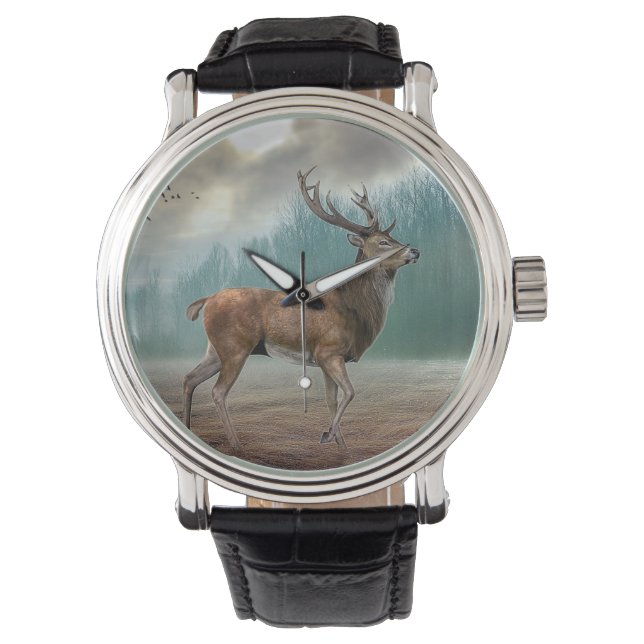 Montre Cerf Lone Dans La Forêt Misty (devant)