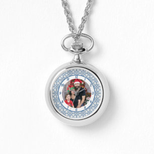 Montre Charleterie de Noël et pétales de fleurs