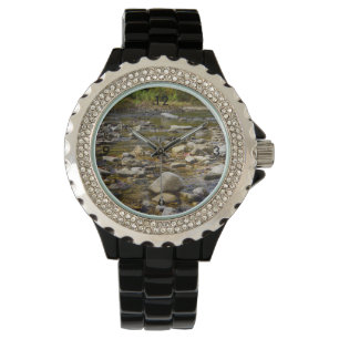 Montre Chemin rocheux