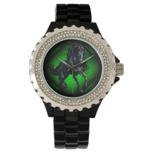 Montre Cheval frison de beauté de noir d'étalon