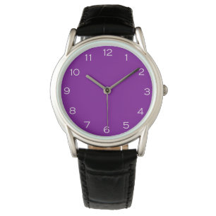 Montre Chiffres blancs sur l'eau violette