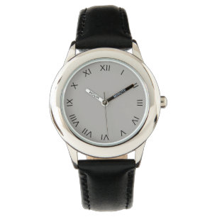 Montre Chiffres romains noirs sur les enfants gris Regard