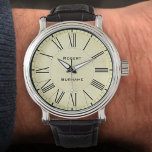 Montre Conception avec nom imprimé sur la numérotation<br><div class="desc">Montre élégante et personnalisée. Une montre conçue comme un cadeau pour quelqu'un qui appréciera d'avoir son nom sur le cadran Dans cet exemple, la montre est montrée avec le nom Robert. Ajoutez également le nom de famille. L'arrière - plan de style parchemin donne à cette sensation classique qui est rehaussée...</div>
