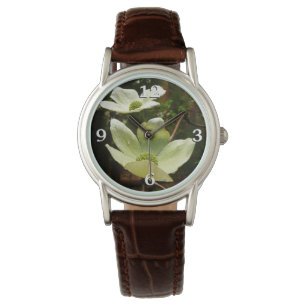 Montre Cornouillers et séquoias dans le parc national de