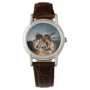 Montre couple personnalisée avec typographie d'amo